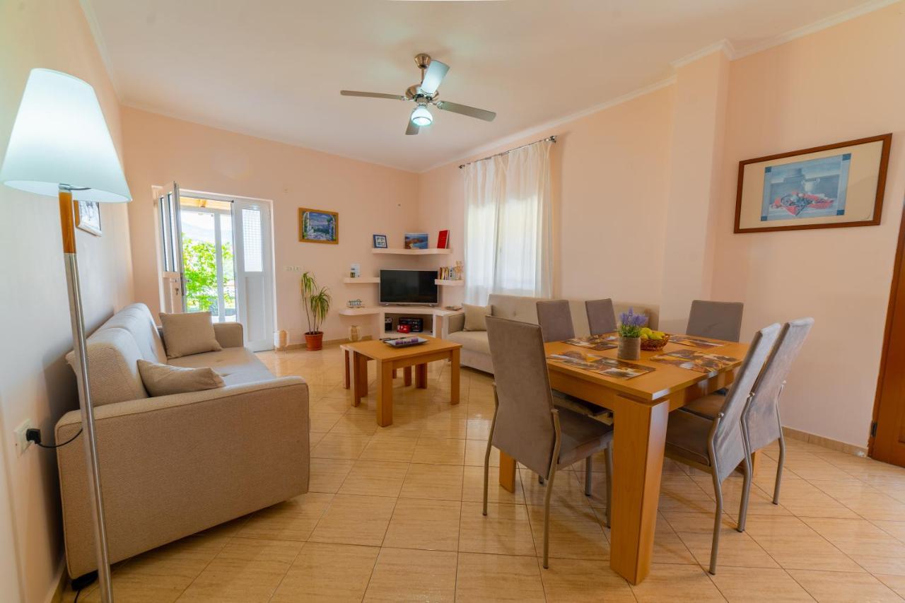 Dajana Apartments 사밀 외부 사진